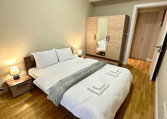 Regina's In Diamond Apartament